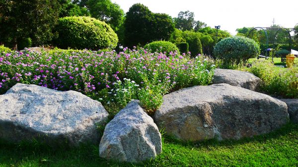 Boulder Landscaping in Snellville