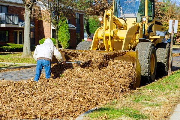 Mulch Hauling in Snellville