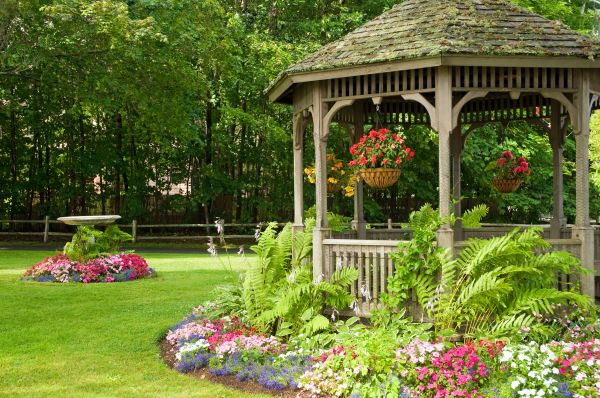 Backyard Landscaping Service in Snellville